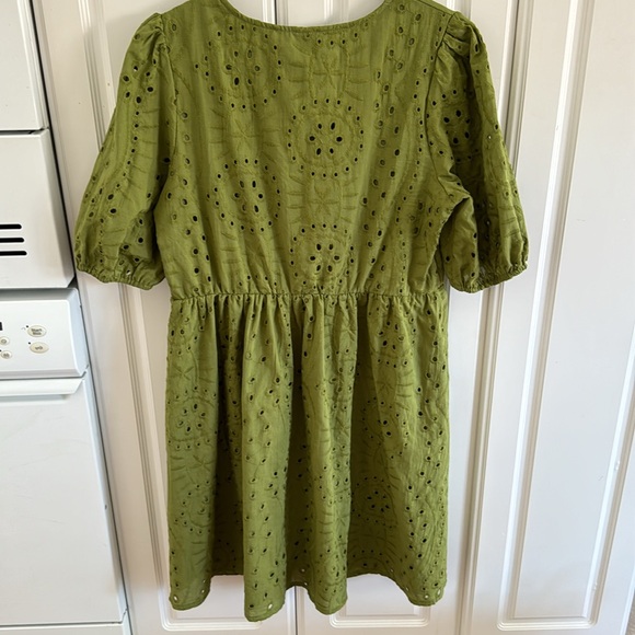 Dokotoo Mini Dress Olive Green Eyelet Lace Knee Length Short Puffy Sleeve Size S - Picture 11 of 14